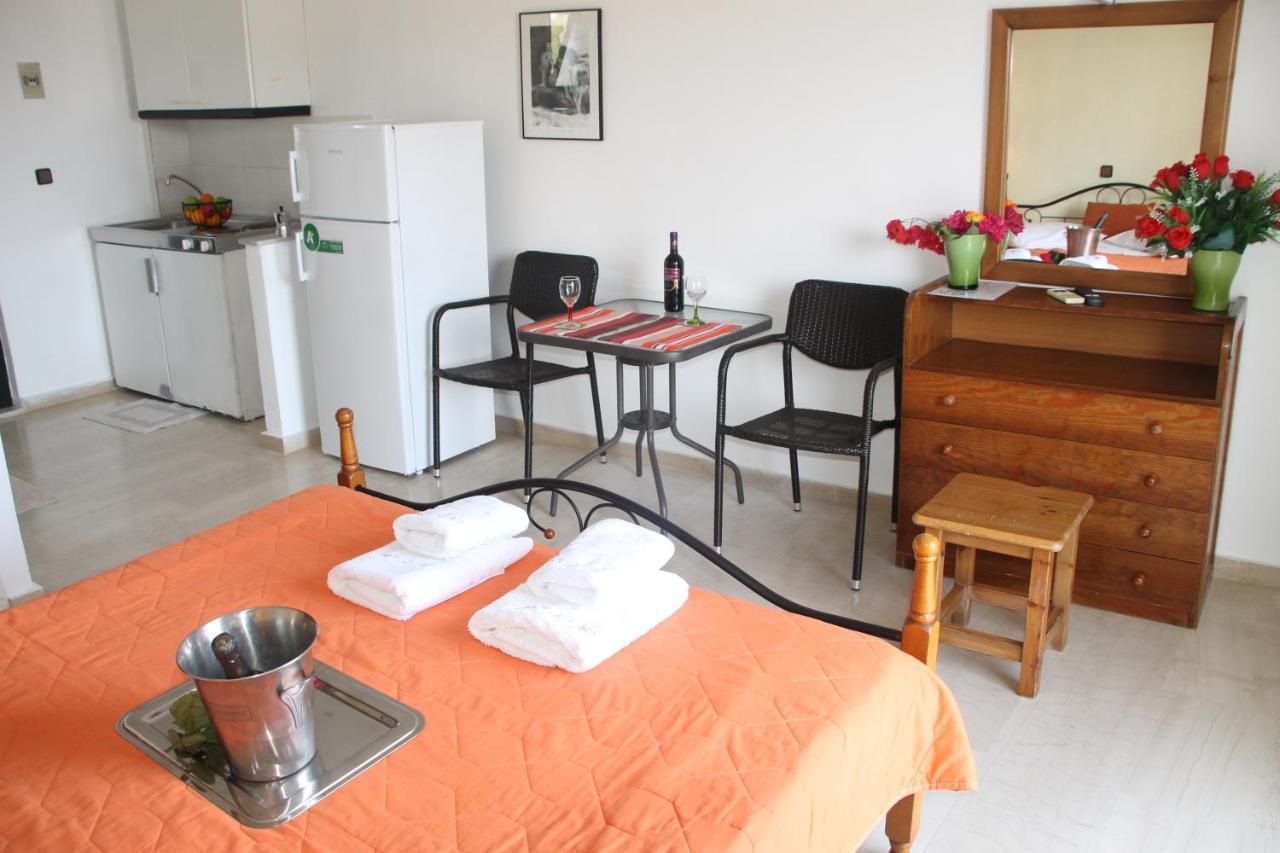 Panorama Aparthotel Ájos Jeórjos Eksteriør bilde