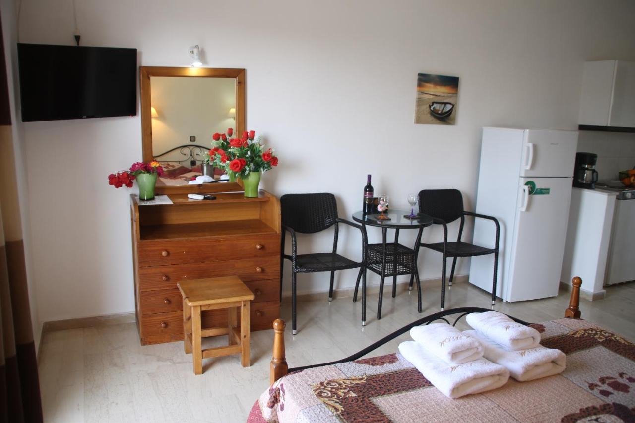 Panorama Aparthotel Ájos Jeórjos Eksteriør bilde